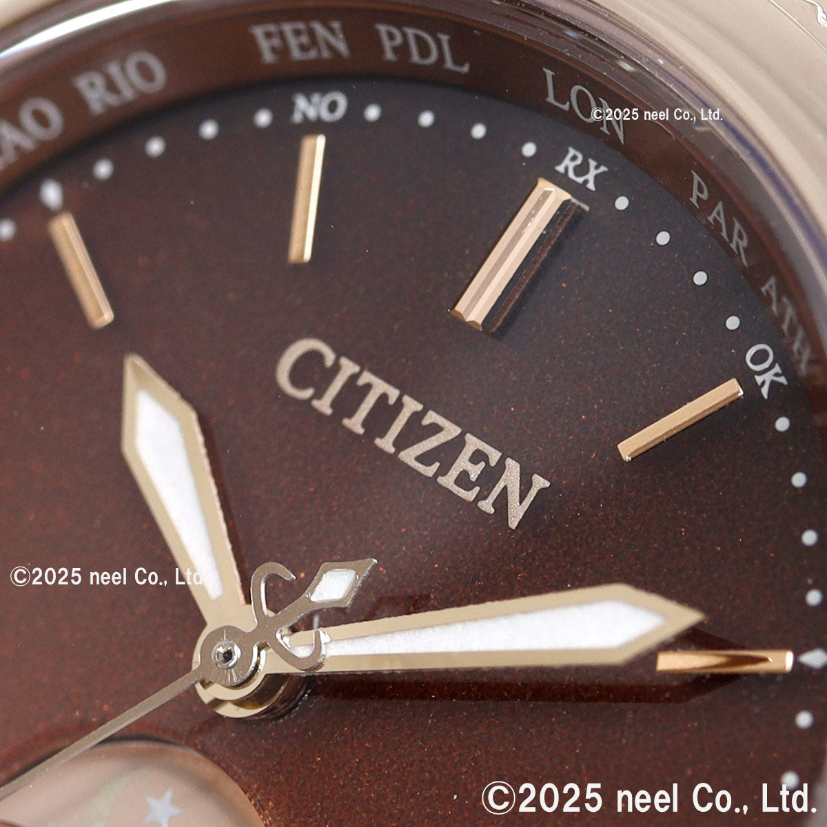 シチズン クロスシー エコドライブ 電波時計 xC EE1004-73W ティタニア ハッピーフライト レディース 腕時計 CITIZEN daichi collection【2025 新作】