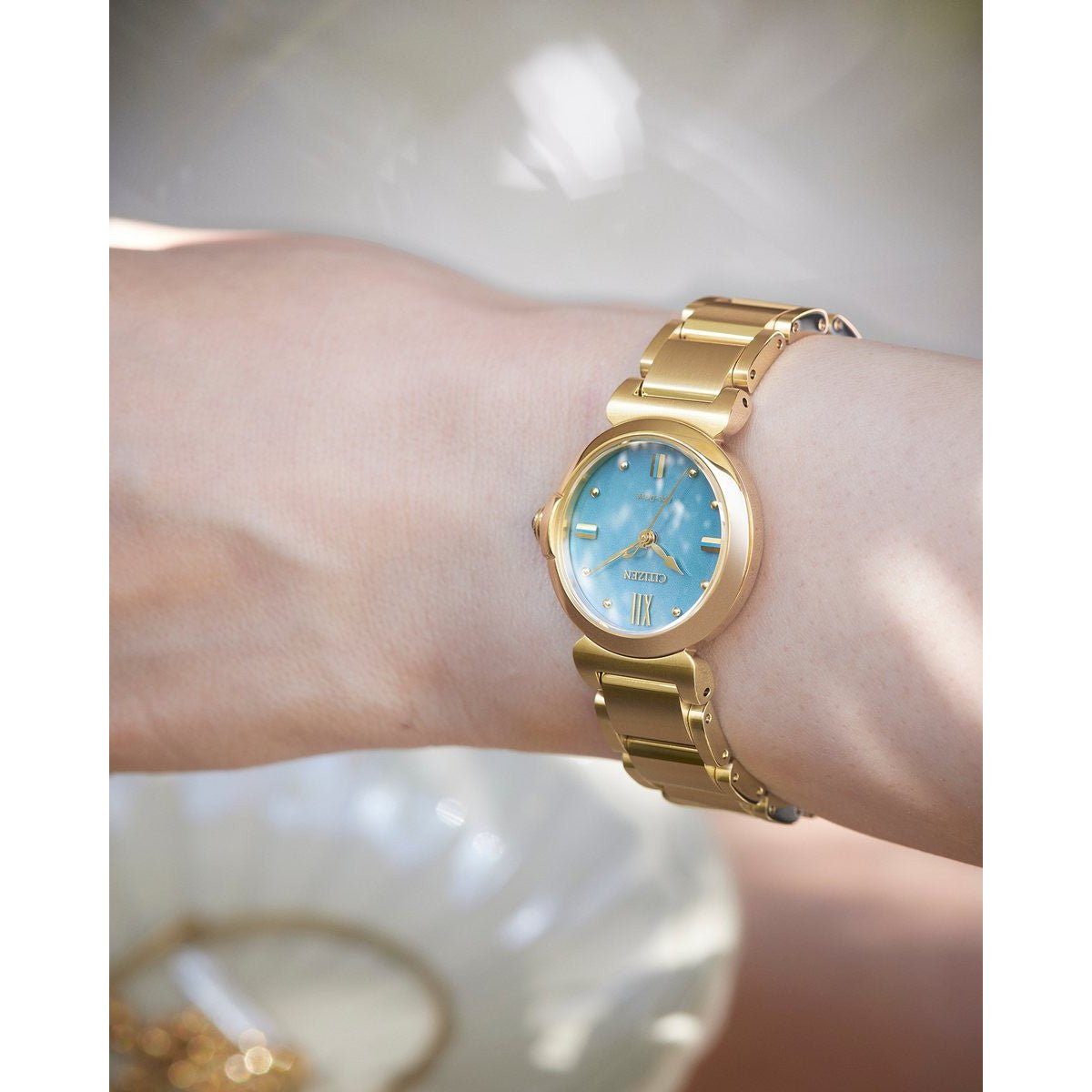 シチズン エル CITIZEN L エコドライブ 限定モデル 腕時計 レディース EM1133-85L ROUND Collection【2025 新作】
