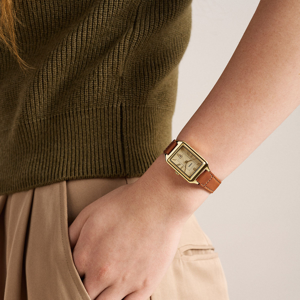 フォッシル FOSSIL 腕時計 レディース RAQUEL デイト アナログ ミディアム ブラウン レザーウォッチ ES5504【2026新作】