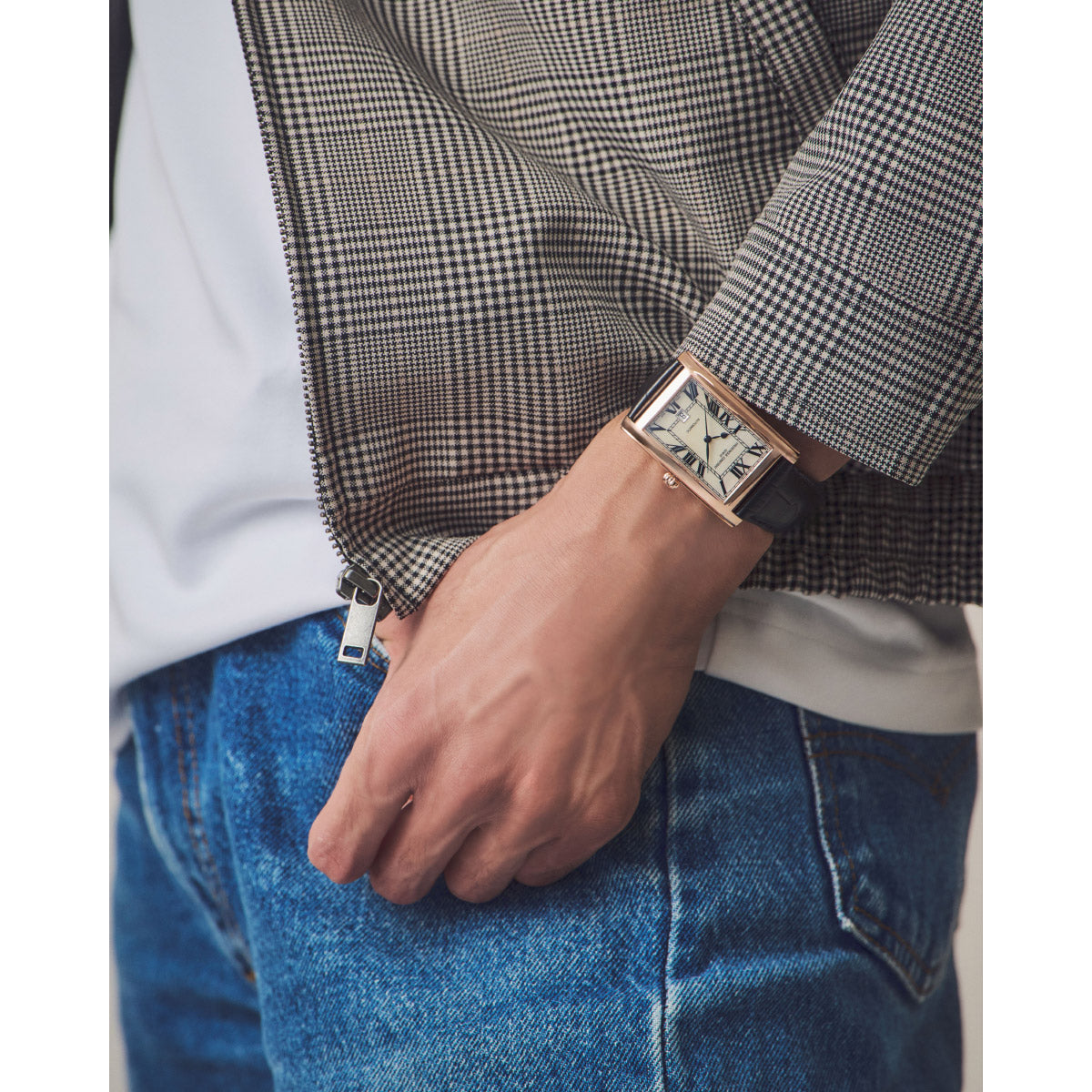 フレデリック コンスタント FREDERIQUE CONSTANT クラシック カレ オートマチック 日本限定 FC-303MPW4C4 腕時計 自動巻き【2025 新作】【60回分割手数料無料！】