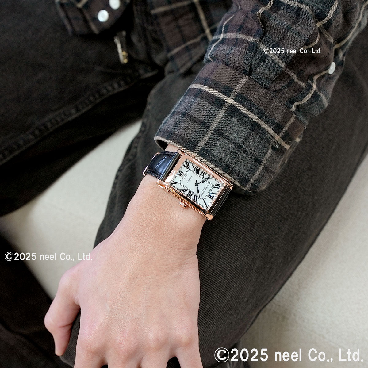 フレデリック コンスタント FREDERIQUE CONSTANT クラシック カレ オートマチック 日本限定 FC-303MPW4C4 腕時計 自動巻き【60回分割手数料無料！】