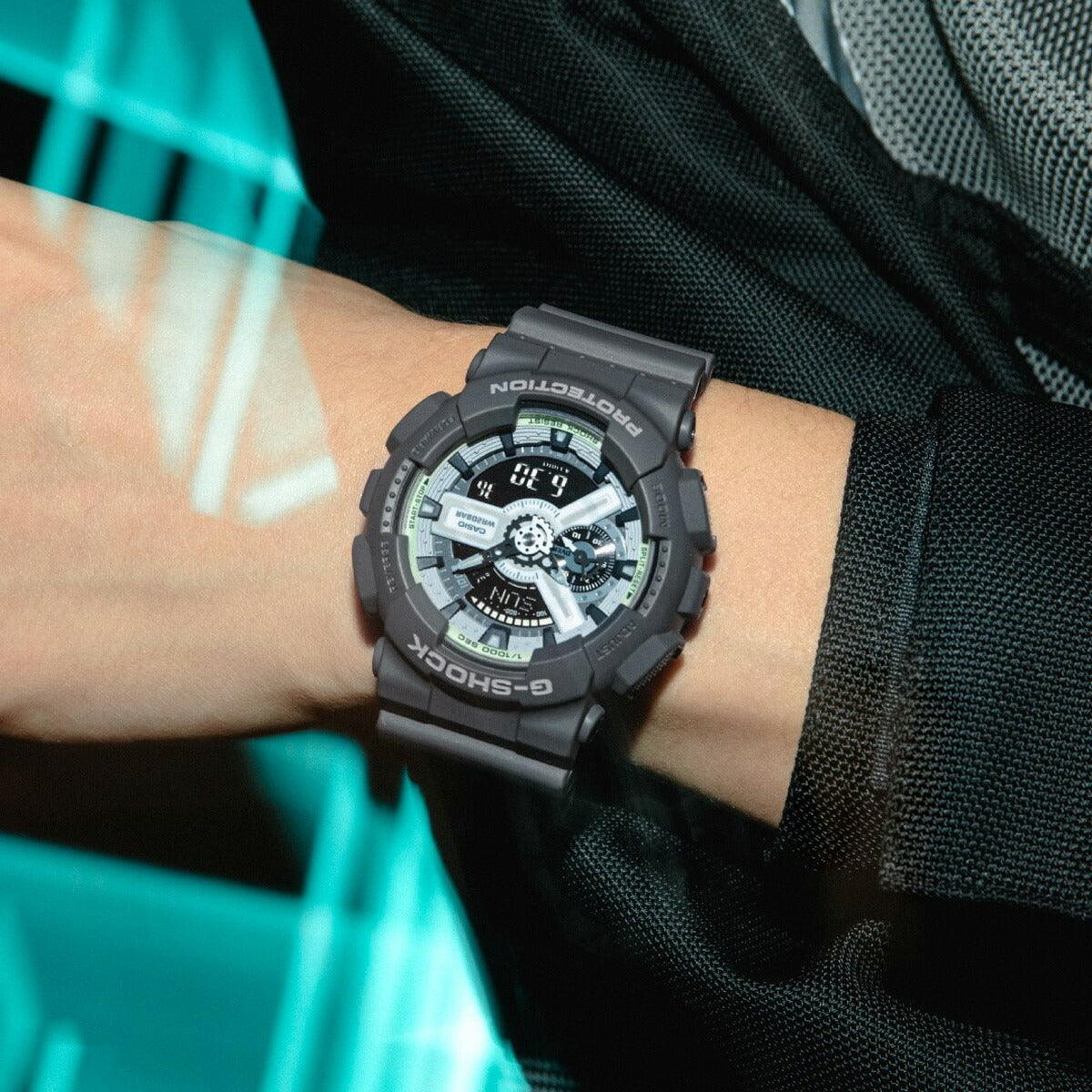 G-SHOCK アナデジ メンズ 腕時計 カシオ CASIO GA-110HD-8AJF HIDDEN GLOW Series グレー【2024 新作】