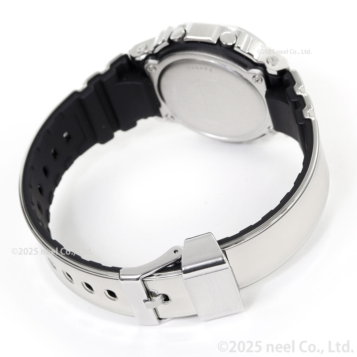 G-SHOCK デジタル カシオ Gショック CASIO 腕時計 メンズ GM-5600YM-8JF FINE METALLIC SERIES シルバー メタルベゼル【2025 新作】