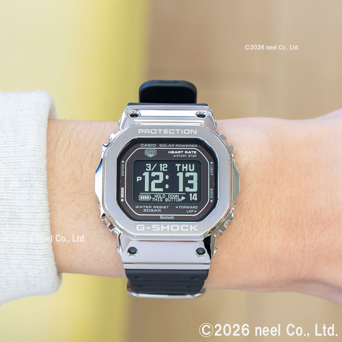 G-SHOCK G-SQUAD カシオ Gショック ジースクワッド CASIO Bluetooth搭載 USB充電対応 ソーラー 腕時計 メンズ GM-H5600-1JR【2026 新作】