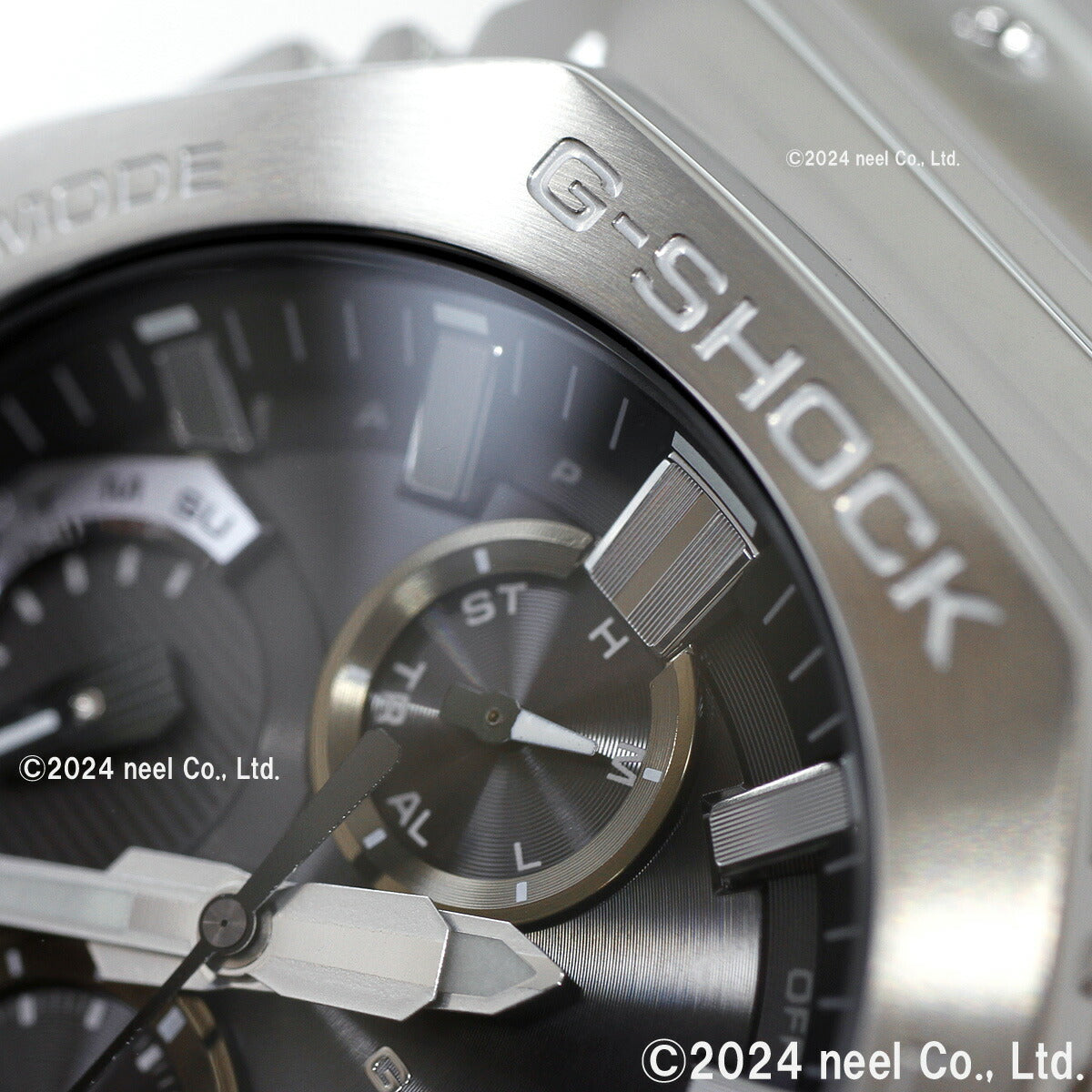 G-SHOCK カシオ Gショック CASIO GMC-B2100D-1AJF タフソーラー フルメタル シルバー ブラック クロノグラフ 腕時計 メンズ スマートフォンリンク