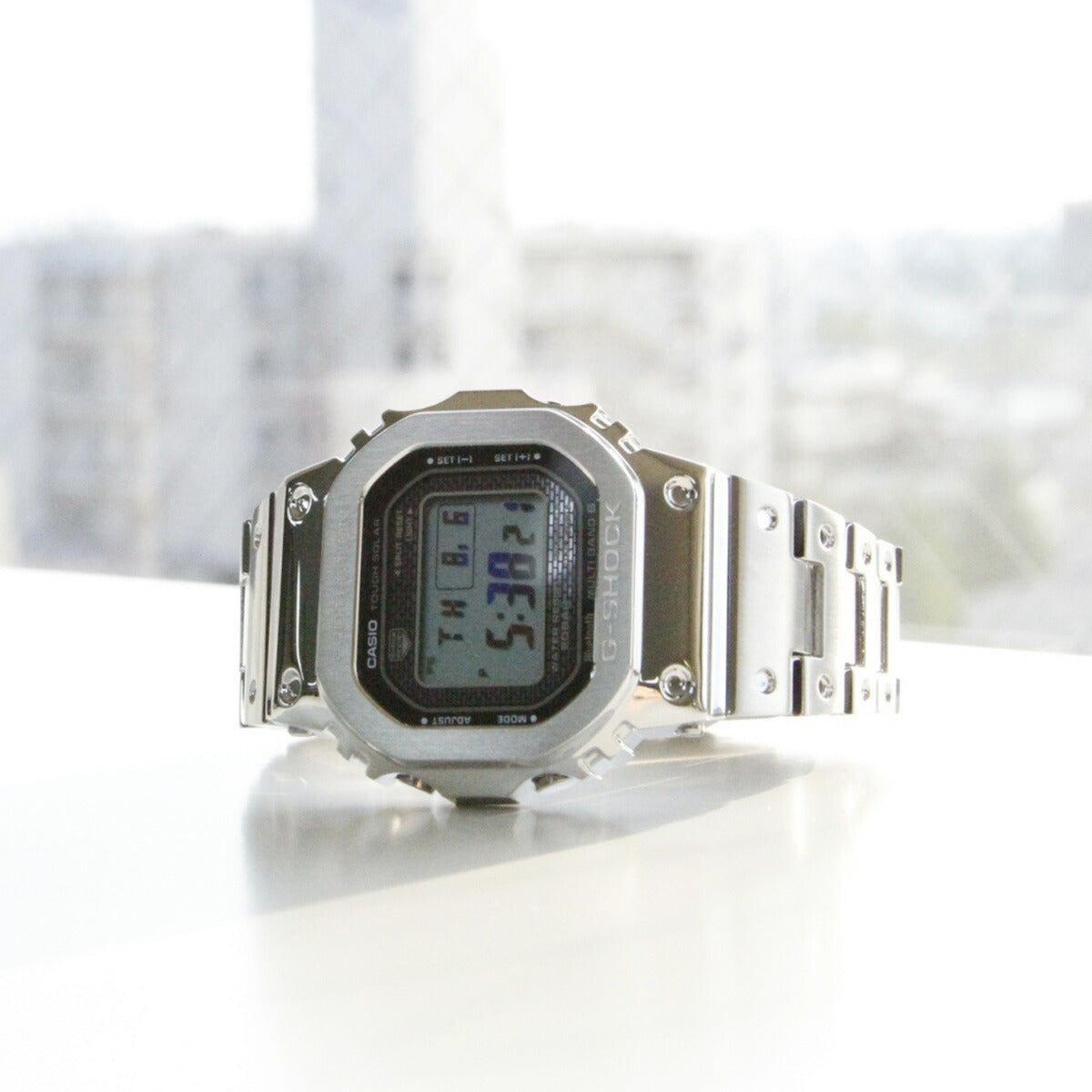 カシオ Gショック GMW-B5000D-1JF コネクテッド G-SHOCK Connected Bluetooth 対応 フルメタル 電波時計 ソーラー 腕時計 メンズ シルバー CASIO G-SHOCK 20気圧防水