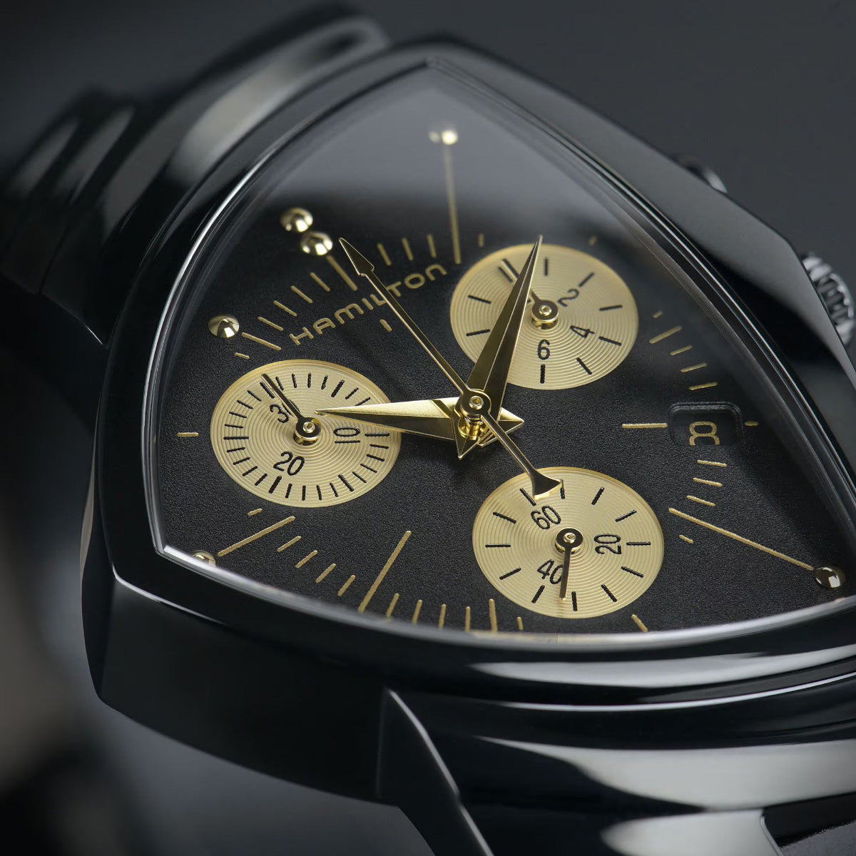ハミルトン HAMILTON ベンチュラ L クロノグラフ クォーツ H24402730 腕時計 メンズ VENTURA L CHRONO QUARTZ【正規品】【60回分割手数料無料！】