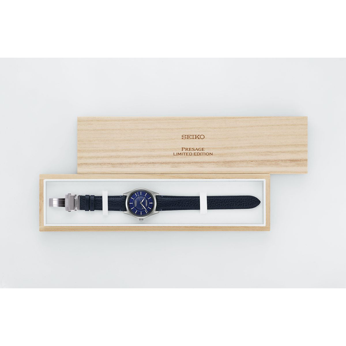 セイコー プレザージュ SEIKO PRESAGE 自動巻き 有田焼ダイヤル セイコー創業145周年記念 限定 コアショップ限定 腕時計 HCC007J Classic Series【2026 新作】