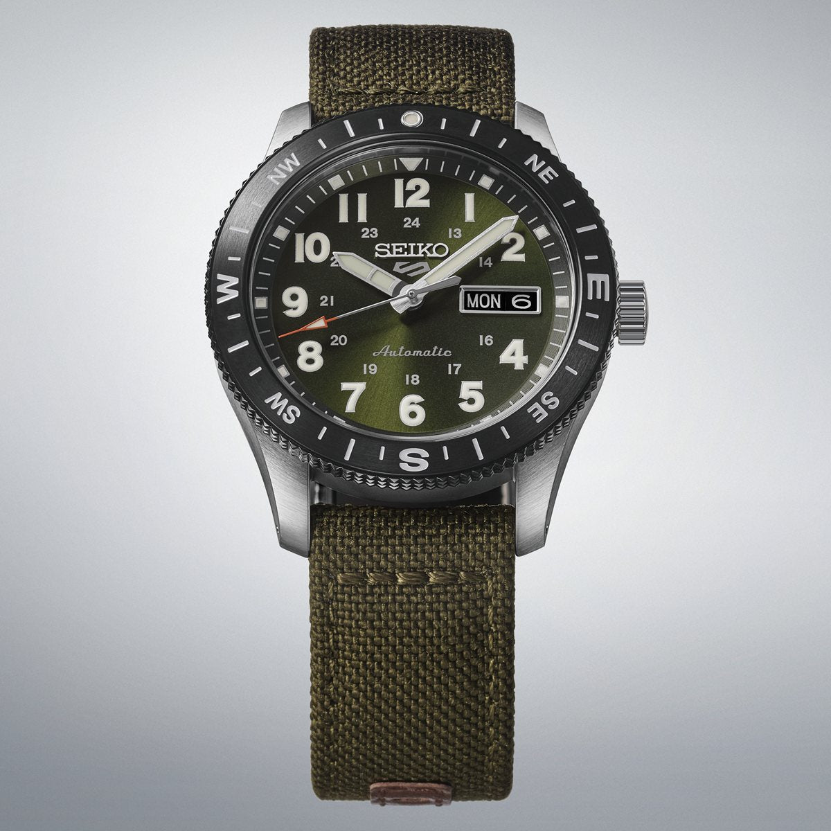 セイコー5 スポーツ SEIKO 5 SPORTS 自動巻き メカニカル 腕時計 メンズ セイコーファイブ フィールド Field Series HDB008J【2026 新作】