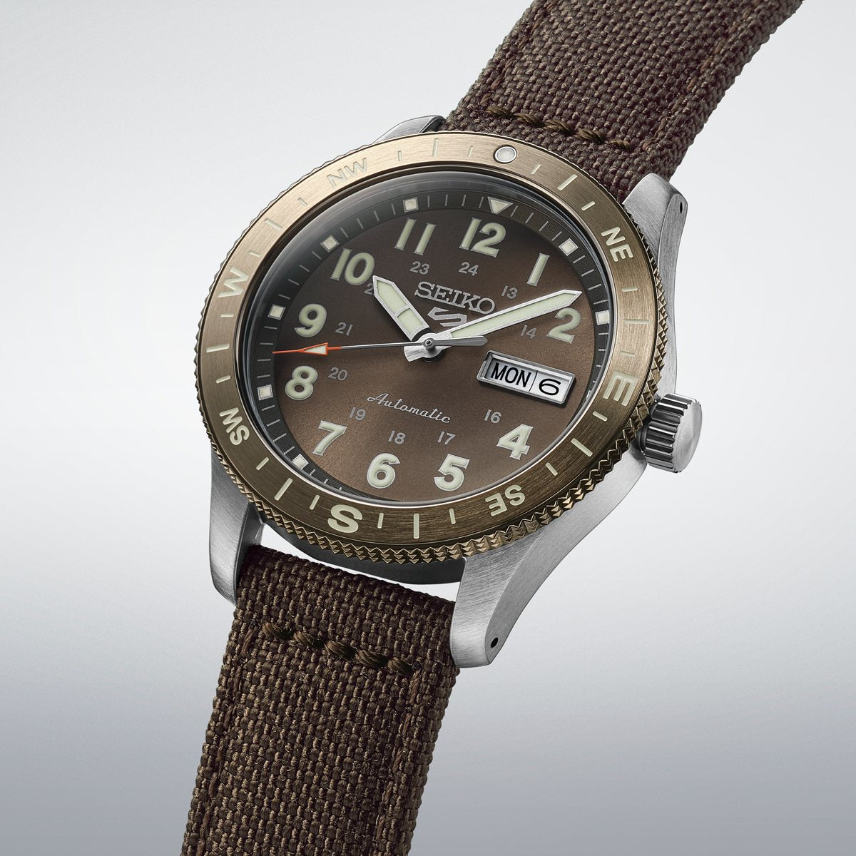 セイコー5 スポーツ SEIKO 5 SPORTS 自動巻き メカニカル 腕時計 メンズ セイコーファイブ フィールド Field Series HDB009J【2026 新作】