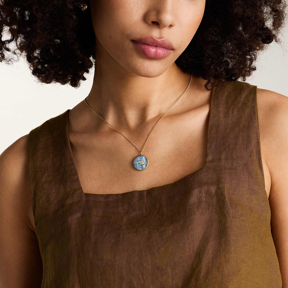 フォッシル FOSSIL Sutton アクセサリー ネックレス ペンダント かに座 レディース JF04841710