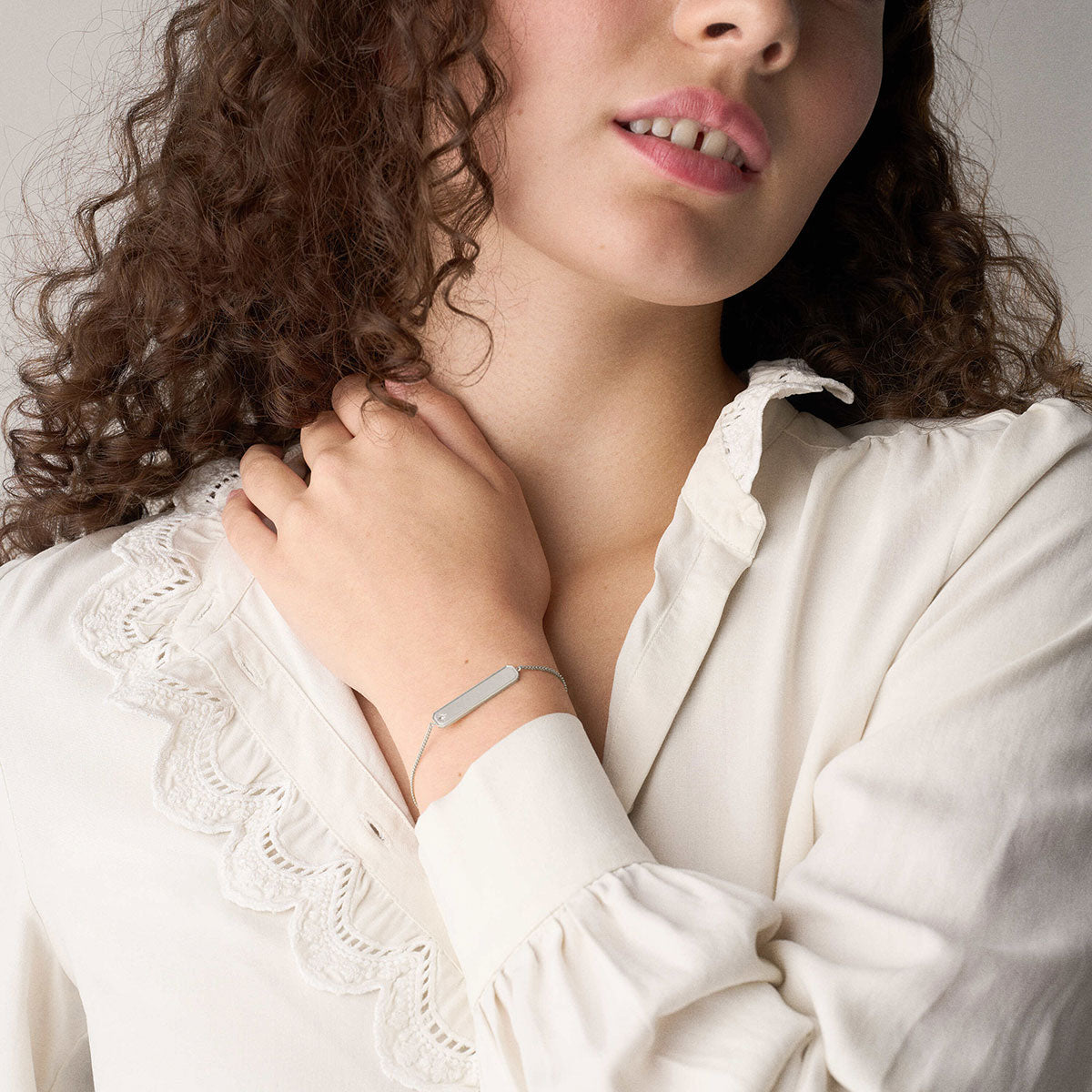 フォッシル FOSSIL Sadie アクセサリー ブレスレット レディース JF04929040