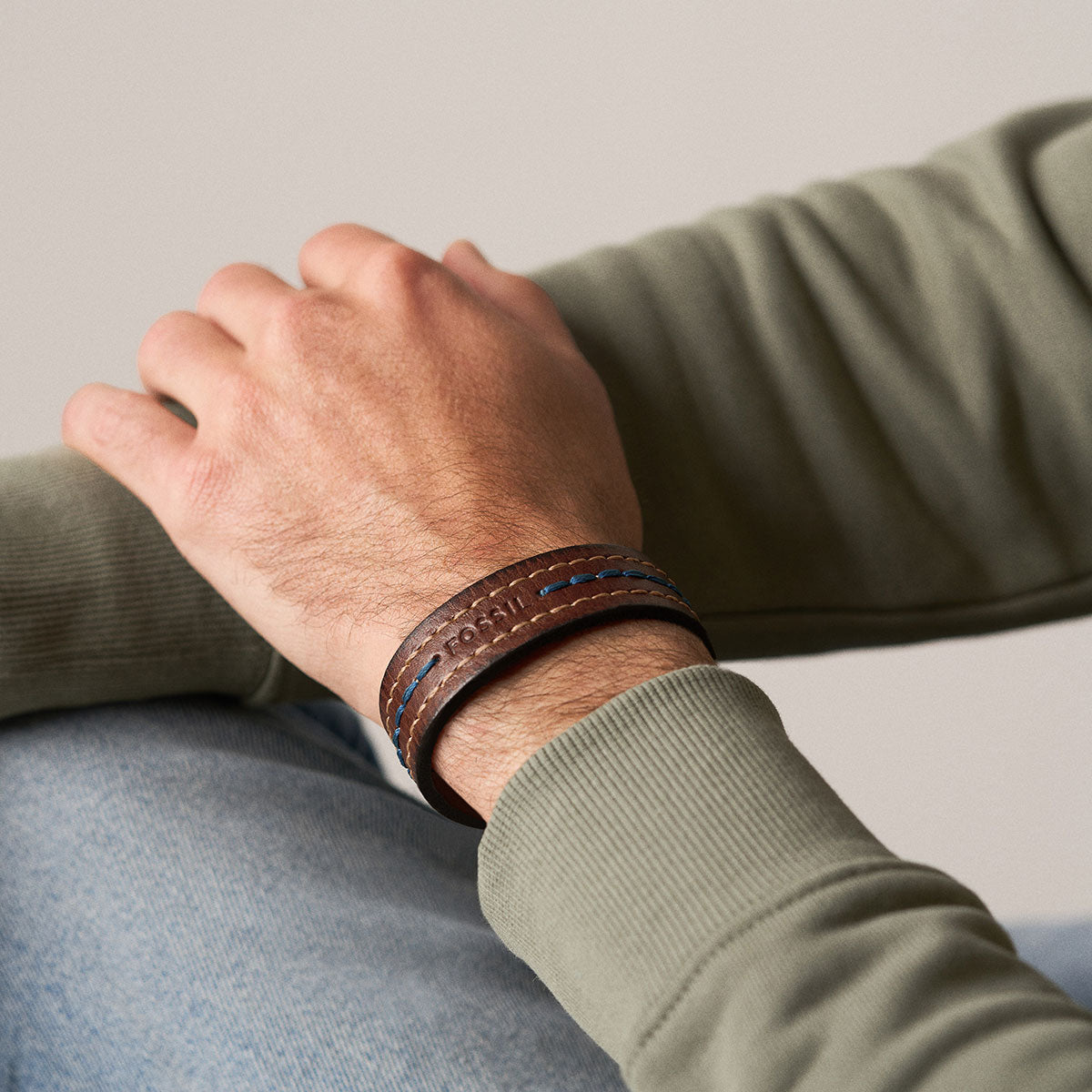 フォッシル FOSSIL Everett アクセサリー ブレスレット メンズ JF04949040