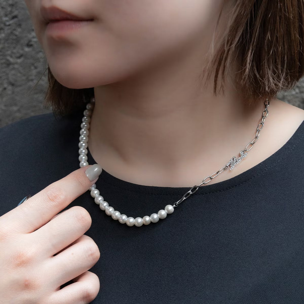 カール ラガーフェルド KARL LAGERFELD ネックレス ペンダント アクセサリー パールコレクション Pearl Collection シルバー シェル パール ホワイト クリスタル KLAYR03