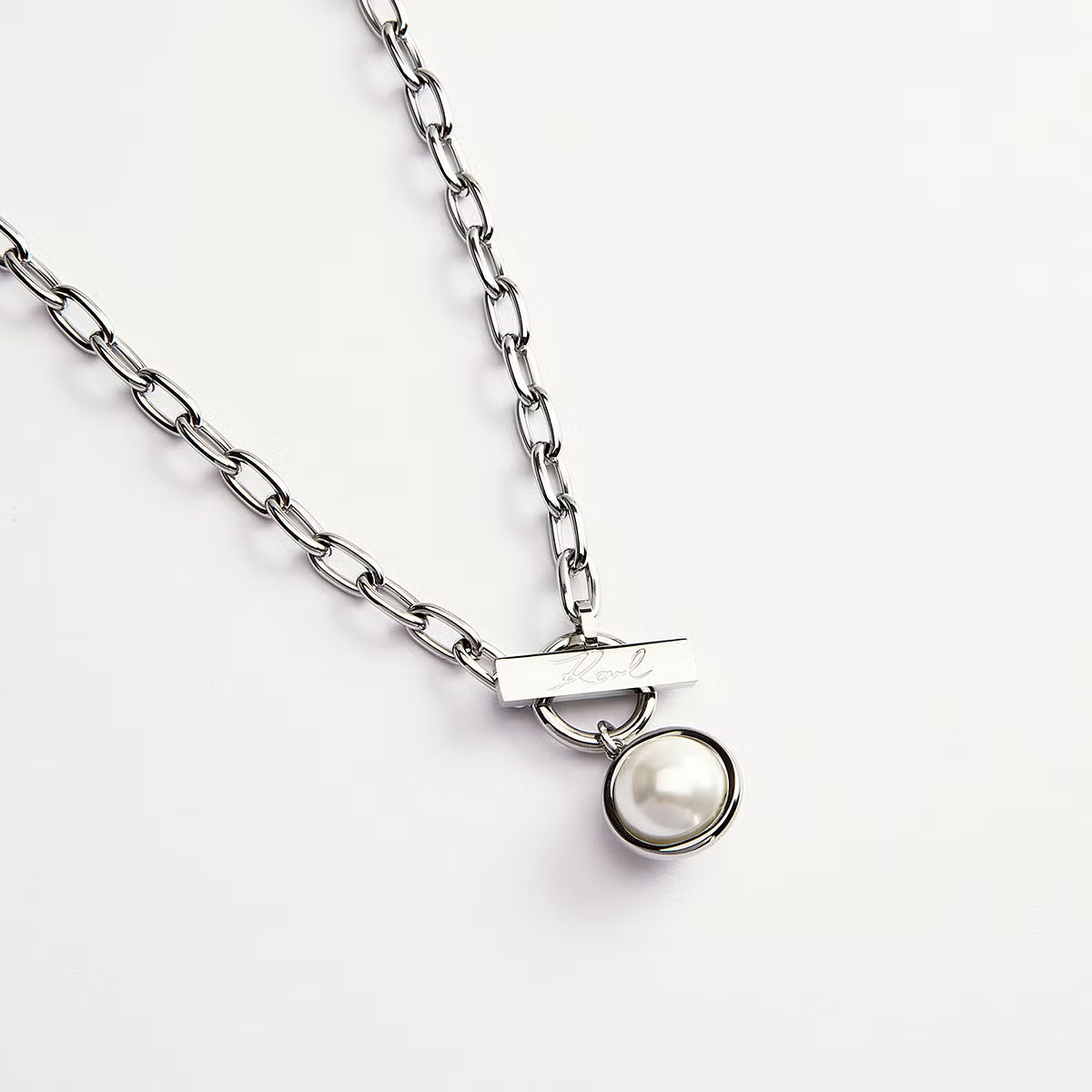 カール ラガーフェルド KARL LAGERFELD ネックレス ペンダント アクセサリー パールコレクション Pearl Collection シルバー シェル パール ホワイト KLAYR04