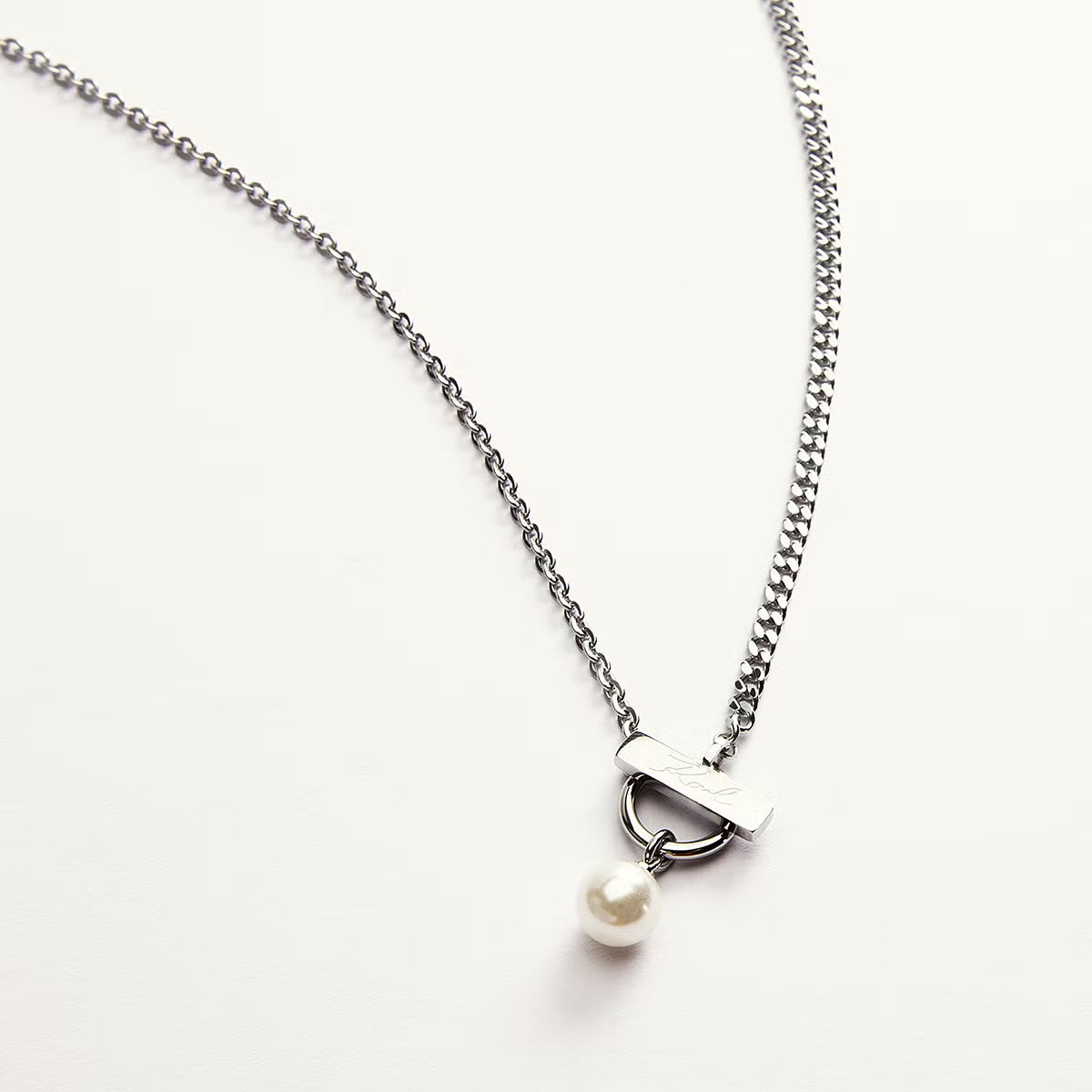 カール ラガーフェルド KARL LAGERFELD ネックレス ペンダント アクセサリー パールコレクション Pearl Collection シルバー シェル パール ホワイト KLAYR05