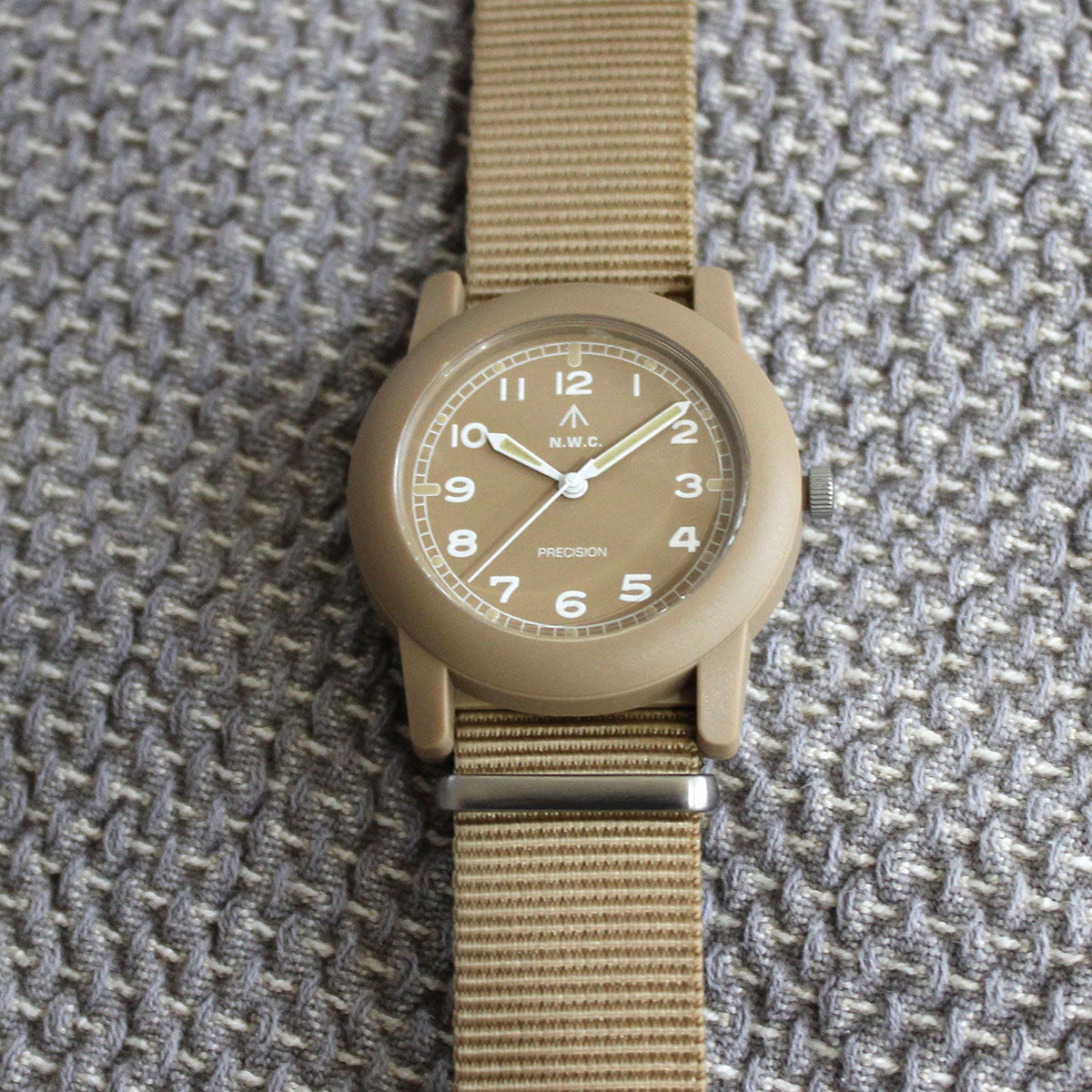ナバルウォッチ NAVAL WATCH 腕時計 メンズ レディース ミリタリー Camper TYPE ベージュ Mil.-08ca-BE【2026 新作】
