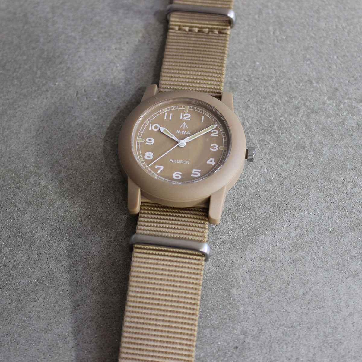 ナバルウォッチ NAVAL WATCH 腕時計 メンズ レディース ミリタリー Camper TYPE ベージュ Mil.-08ca-BE【2026 新作】