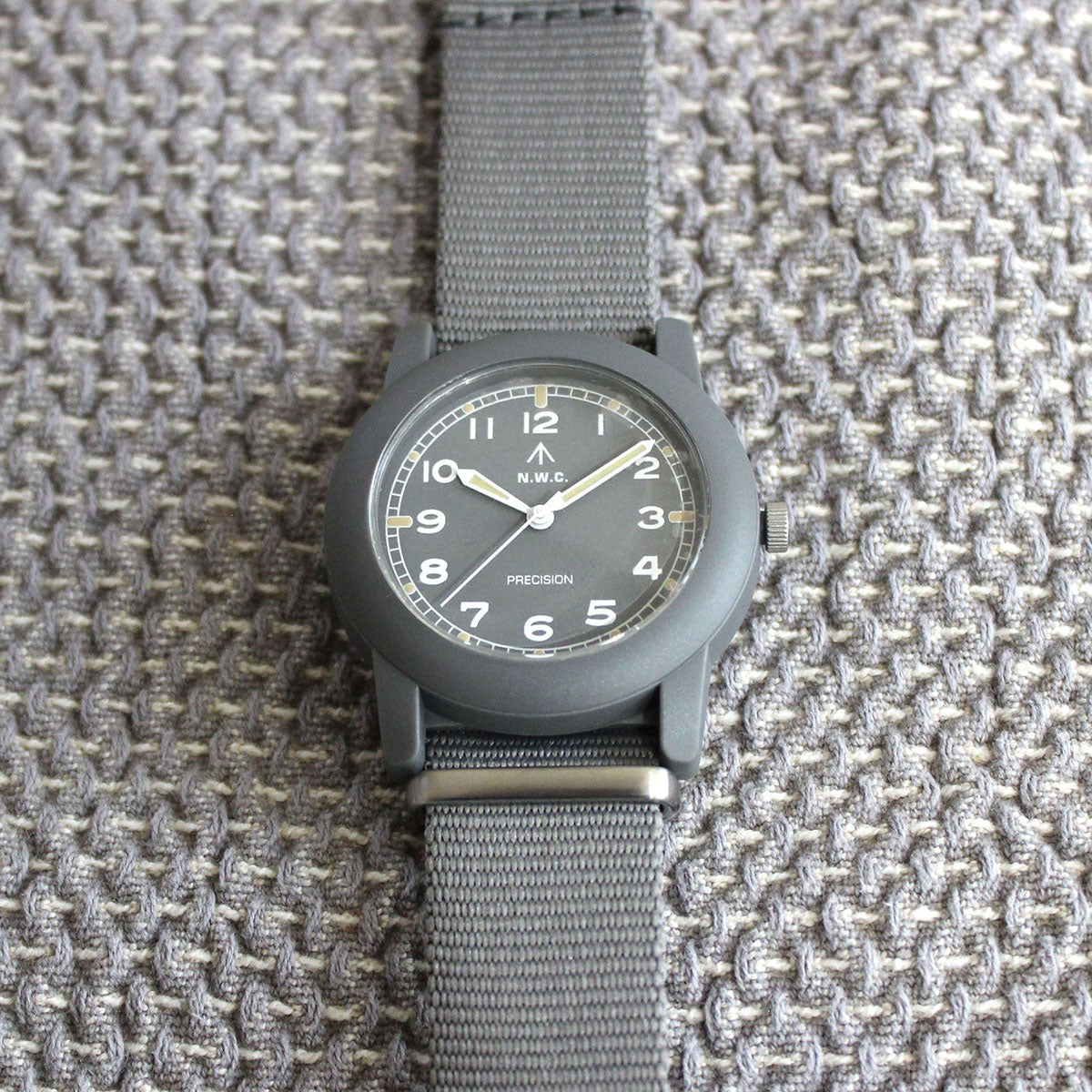 ナバルウォッチ NAVAL WATCH 腕時計 メンズ レディース ミリタリー Camper TYPE グレー Mil.-08ca-GY【2026 新作】