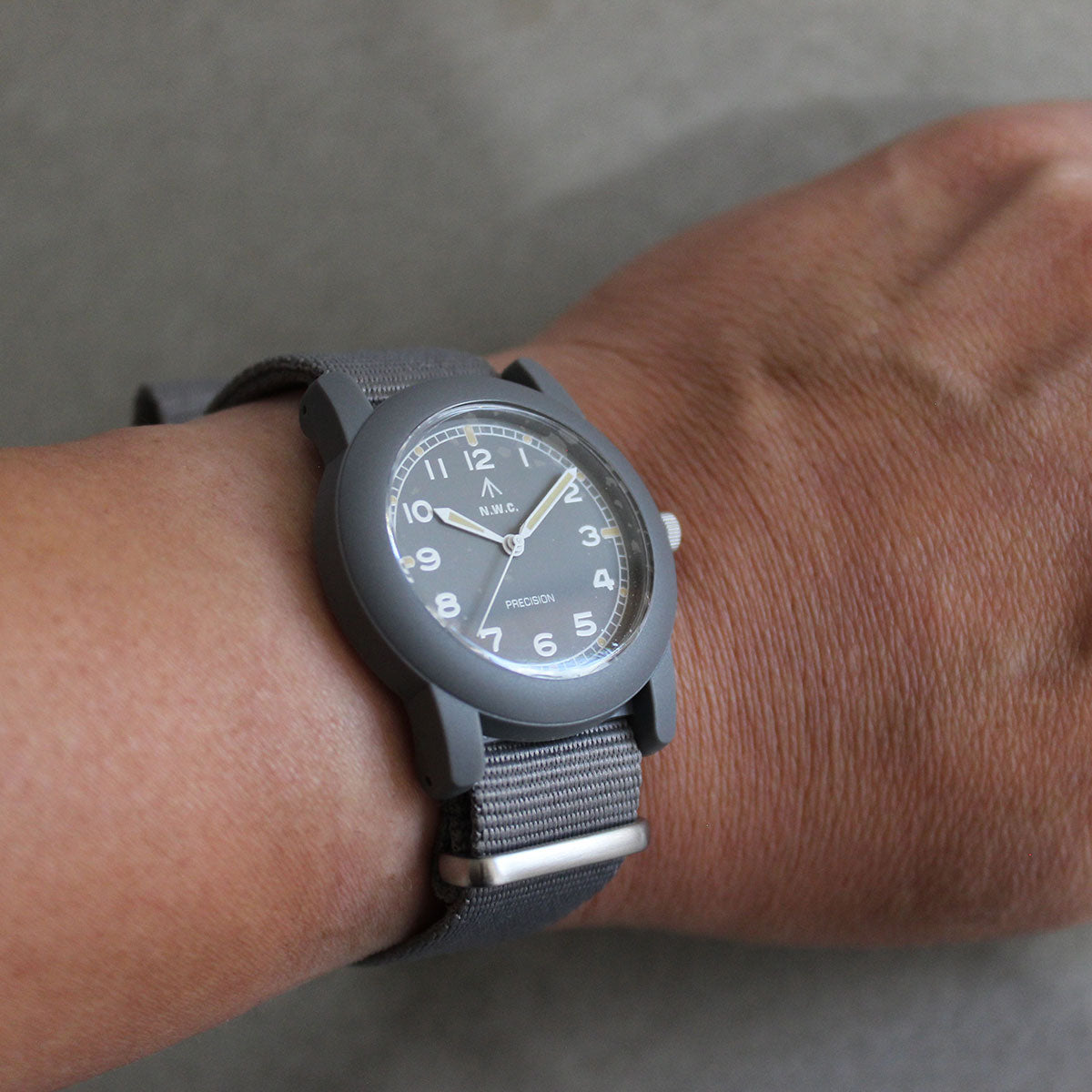 ナバルウォッチ NAVAL WATCH 腕時計 メンズ レディース ミリタリー Camper TYPE グレー Mil.-08ca-GY【2026 新作】