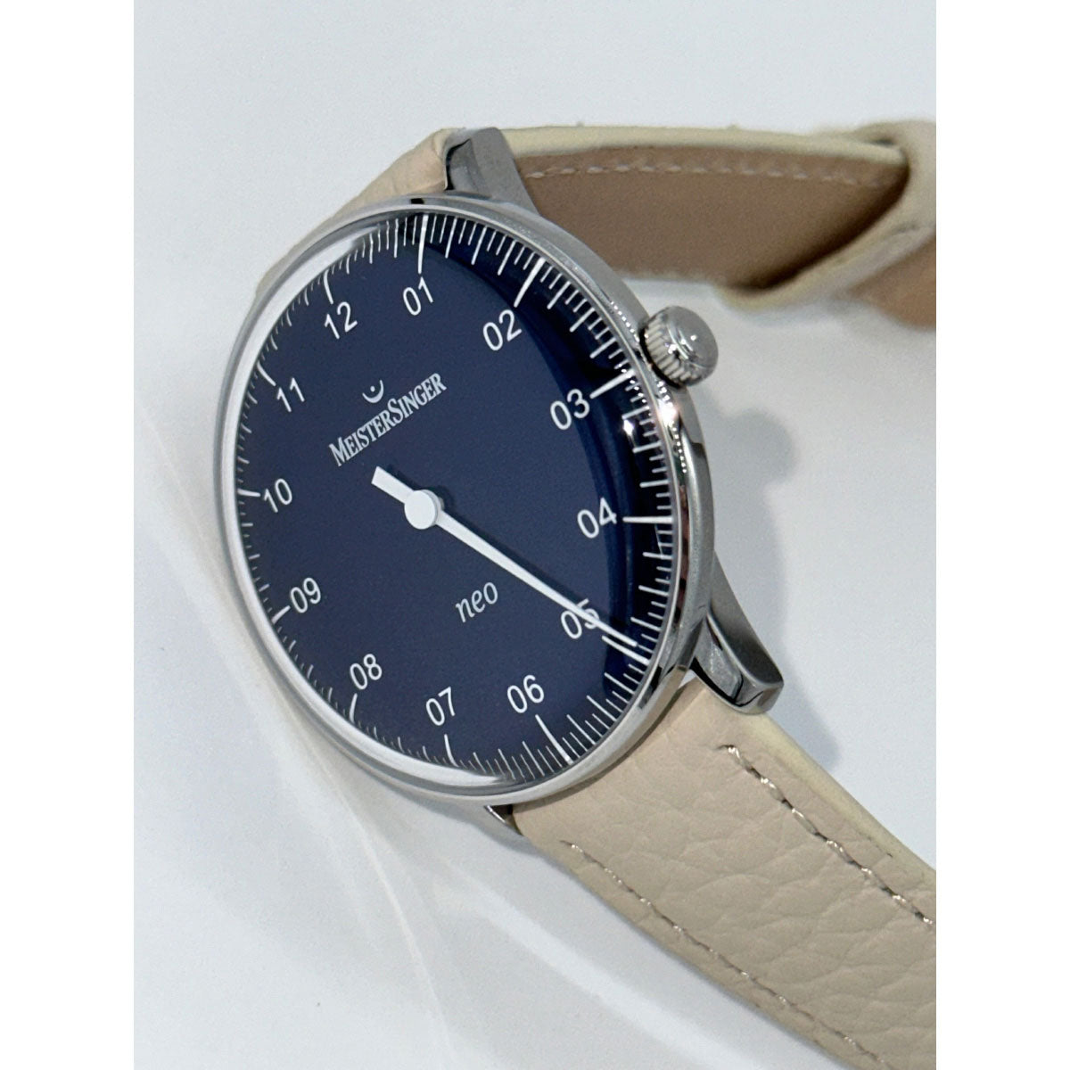 マイスタージンガー MeisterSinger ネオ サンバーストブルー 36mm Neo Sunburst Blue 自動巻き 腕時計 メンズ レディース NES908