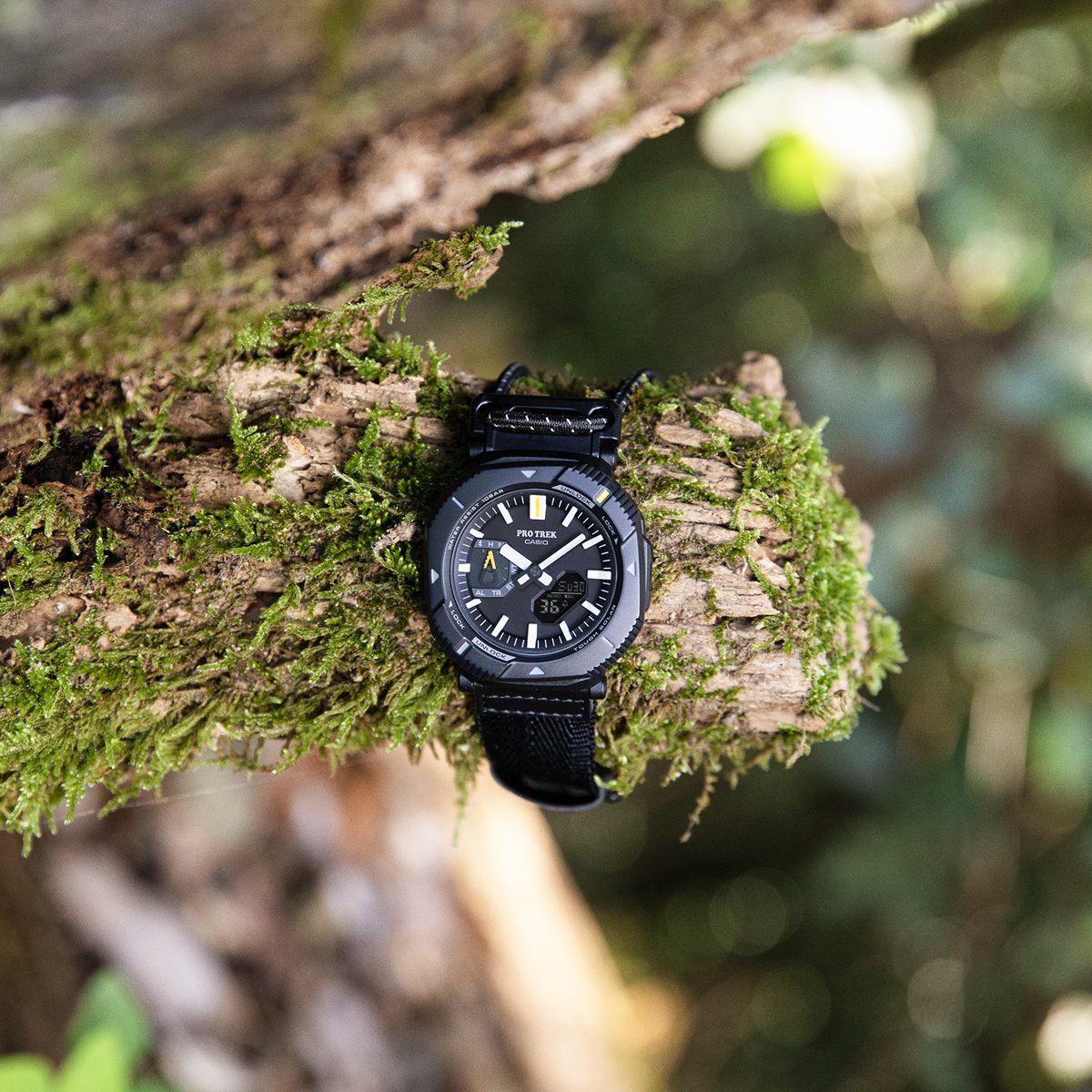 カシオ プロトレック CASIO PRO TREK ソーラー 腕時計 メンズ Hiker Line PRJ-B001B-1JF【2025 新作】