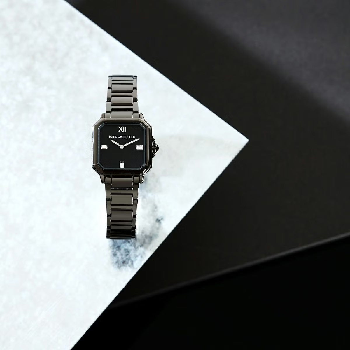 カール ラガーフェルド KARL LAGERFELD 腕時計 レディース スクエア クラシック SQUARE CLASSICS ブラック サンレイ クリスタルストーン ダイヤル IP ガン ブレスレット R0553102504【60回分割手数料無料！】
