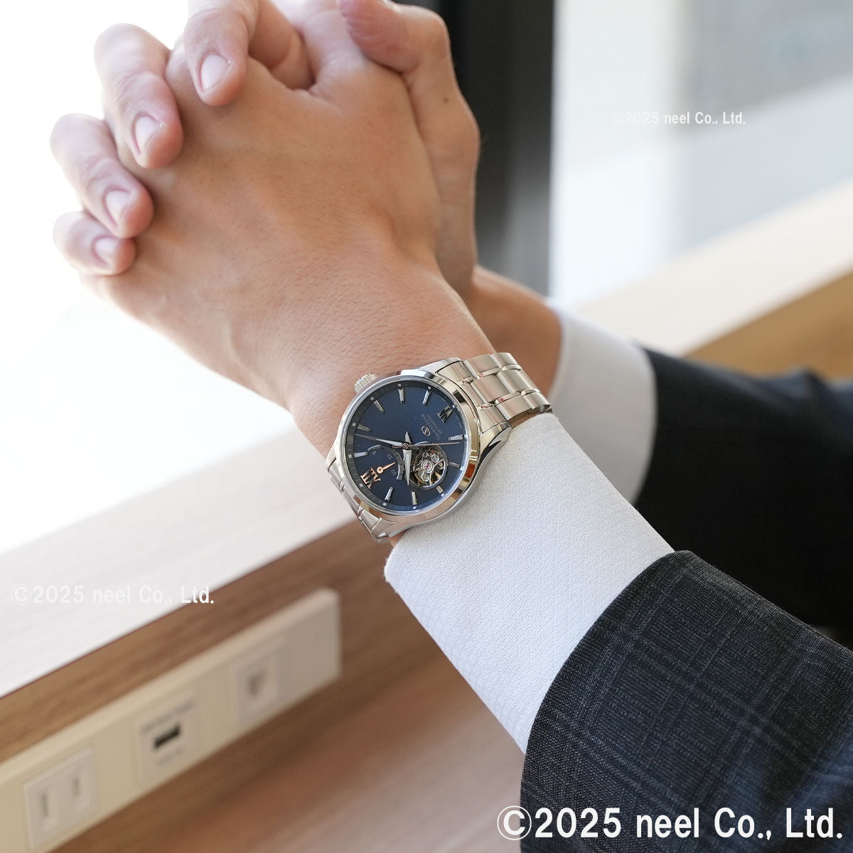 オリエントスター ORIENT STAR コンテンポラリー セミスケルトン MovingBlue 国内250本限定 腕時計 自動巻 機械式 日本製 RK-AT0021L 雪明かり【2025 新作】