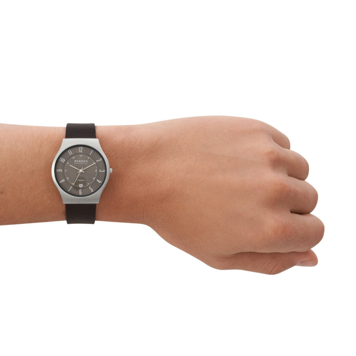 スカーゲン SKAGEN 腕時計 メンズ SUNDBY 三針デイト ブラック レザーウォッチ SKW6909