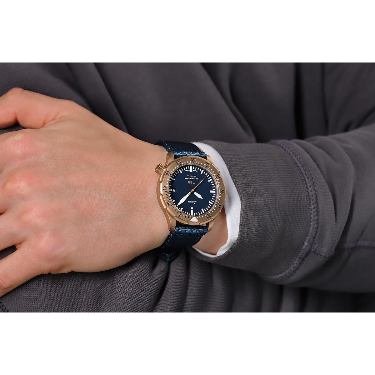 Sinn ジン T50 GOLDBRONZE B 自動巻き 腕時計 メンズ Diving Watches テキスタイルストラップ ドイツ製 世界限定300本【60回分割手数料無料！】