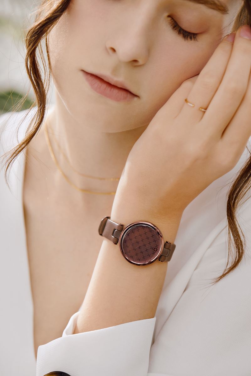 ガーミン GARMIN Lily Classic Paloma Leather/Dark Bronze リリィ