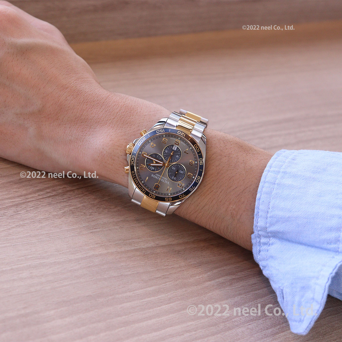 ビクトリノックス 時計 メンズ VICTORINOX 腕時計 241902 フィールドフォース クラシッククロ FieldForce Classic Chrono ダークグレー