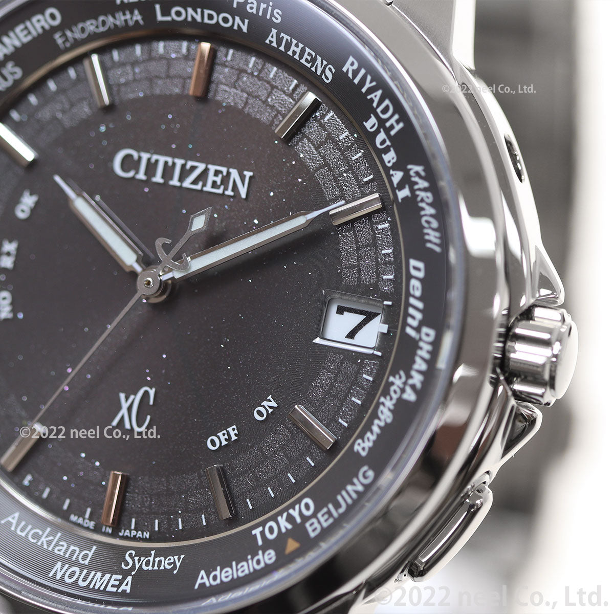 シチズン クロスシー CITIZEN xC エコドライブ 電波時計 ハッピー