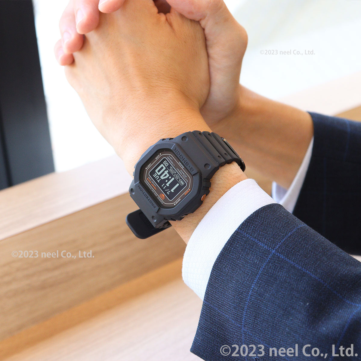 G-SHOCK G-SQUAD カシオ Gショック ジースクワッド CASIO DW-H5600-1JR Bluetooth搭載 USB充電対応 ソーラー 腕時計 メンズ スマートフォンリンク