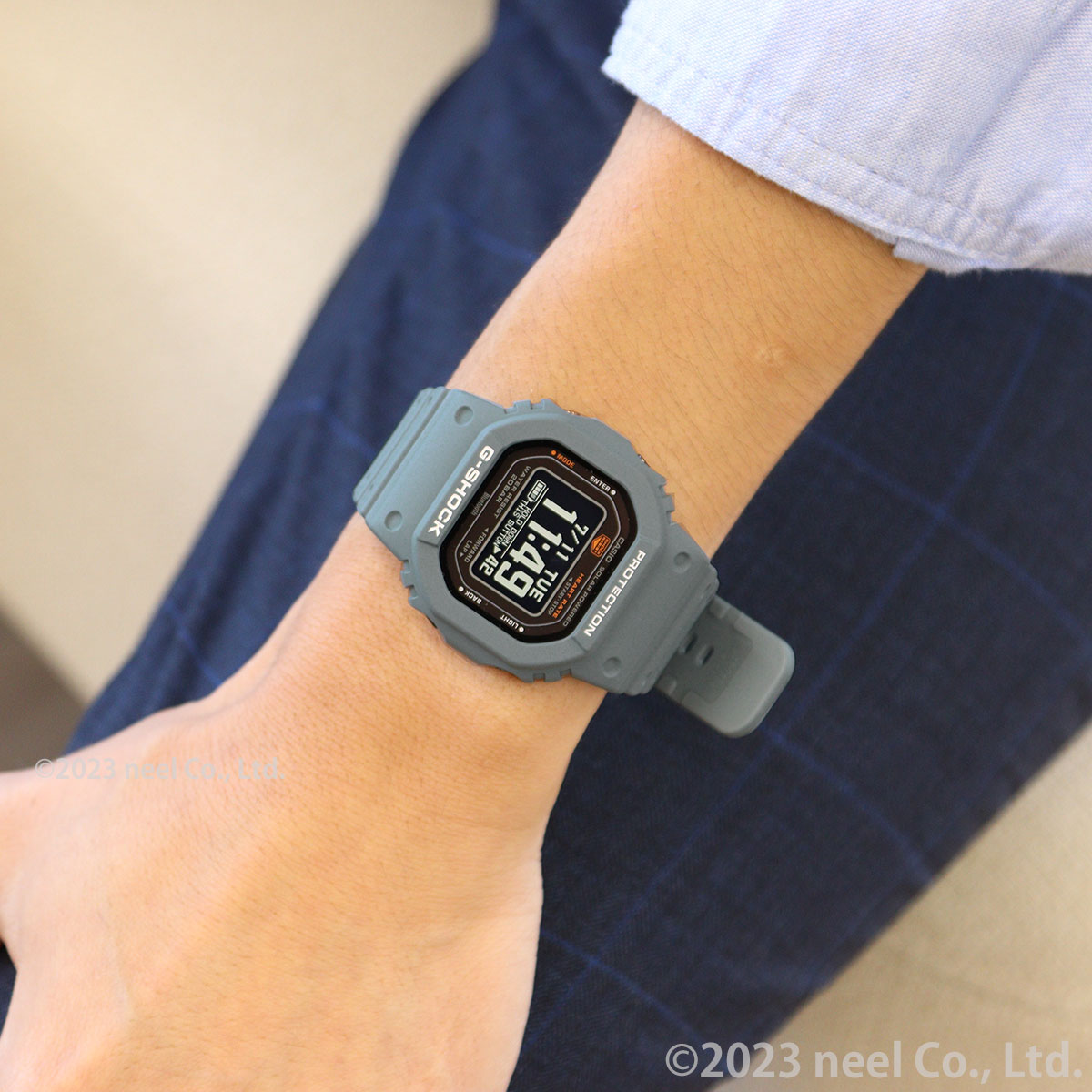 G-SHOCK G-SQUAD カシオ Gショック ジースクワッド CASIO DW-H5600-2JR Bluetooth搭載 USB充電対応 ソーラー 腕時計 メンズ スマートフォンリンク