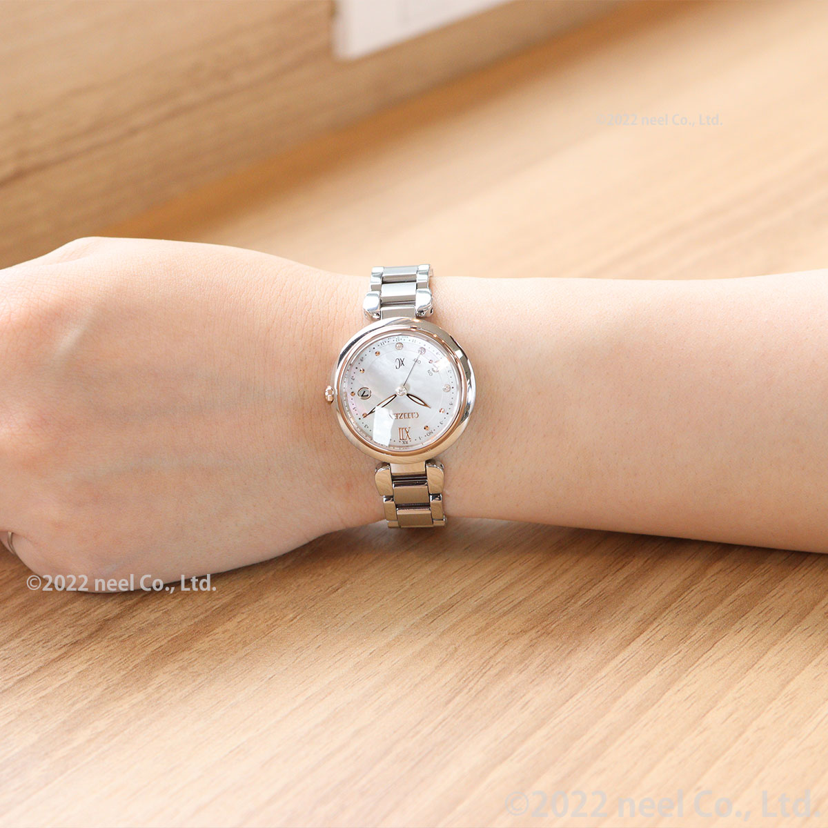 クロスシー Citizen 腕時計 ES9466-65W フローレットダイヤ