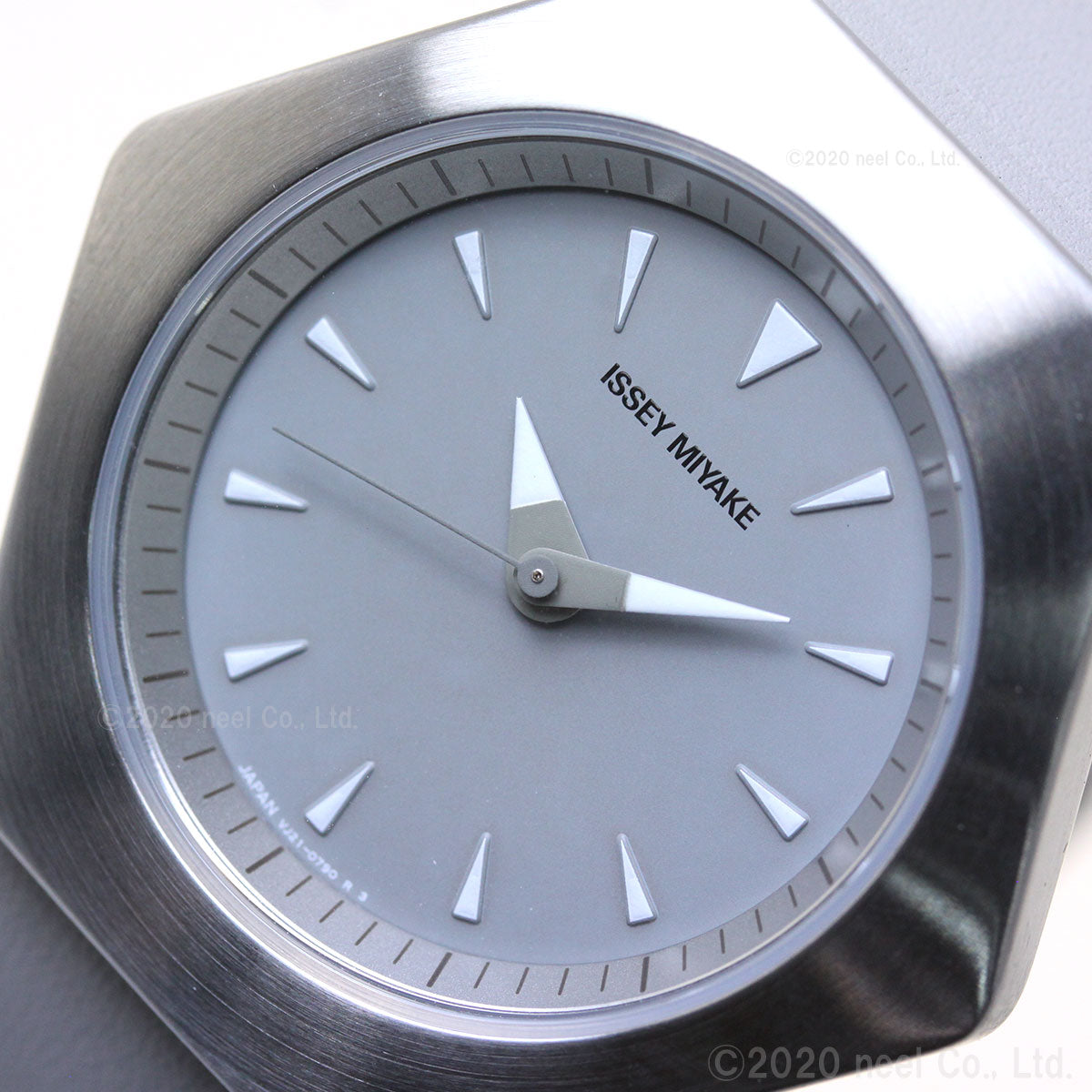 イッセイミヤケ ISSEY MIYAKE 腕時計 メンズ レディース ロク ROKU コンスタンティン・グルチッチ氏 コラボモデル NYAM003